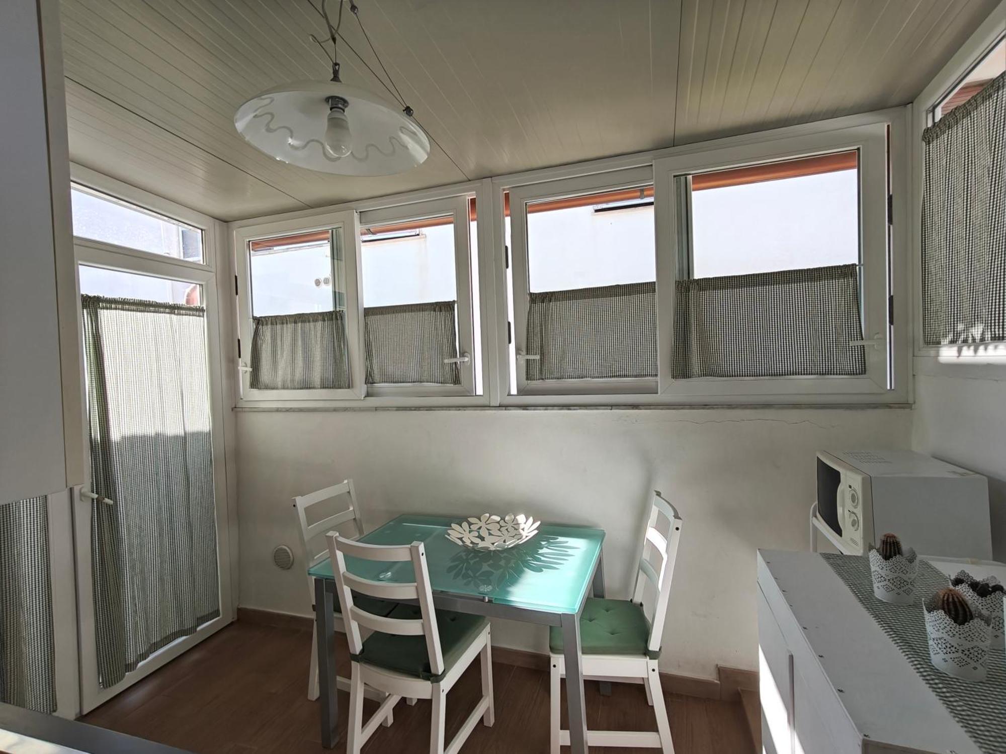 Salivoli Apartment *